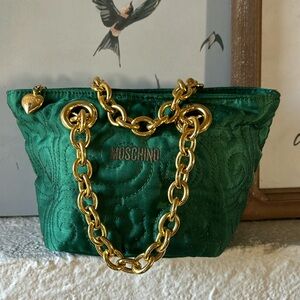♥️… MOSCHINO Green Quilted Mini Bag